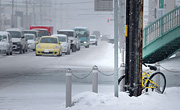 函館市亀田町五稜郭駅近く　凍えるような寒さに本当に凍えながら撮った凍えるような交差点の風景